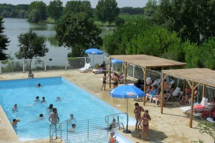 Gîte pour 7 personnes, avec terrasse et piscine, animaux acceptés à Chemillé-sur-Indrois - 4