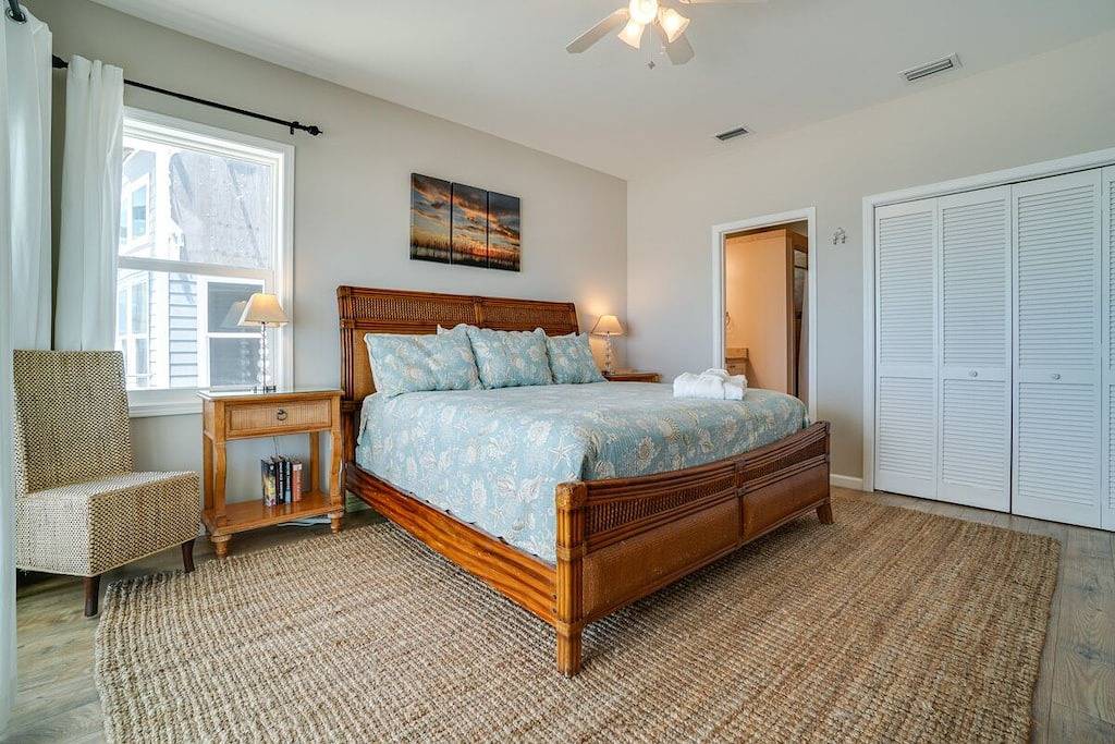 Vacation House for 14 Guests in Indian Pass, Emerald Coast