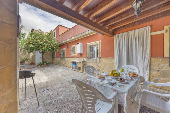 Ferienhaus für 5 Personen, mit Garten