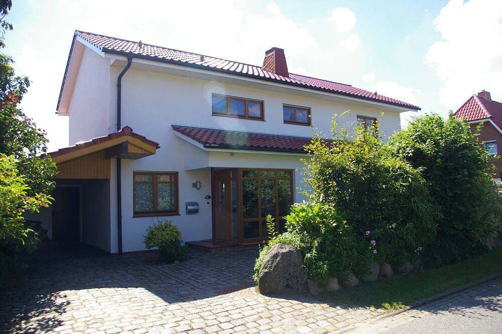Riesiges Ferienhaus mit Sauna und Deichblick, 2 Min. zum Strand in Wremen, Cuxland