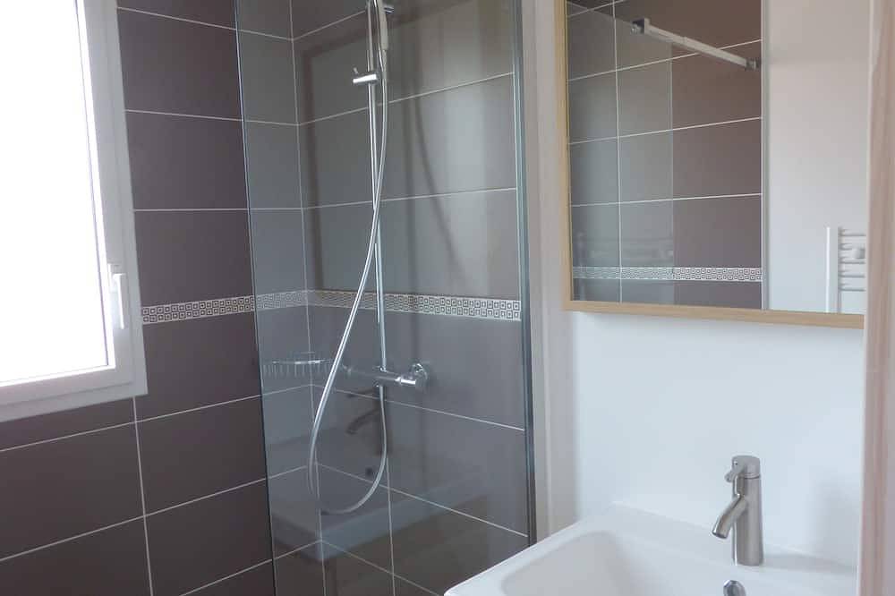 Schönes neues Haus mit Meerblick in Saint-Pol-de-Léon, Ceinture Dorée