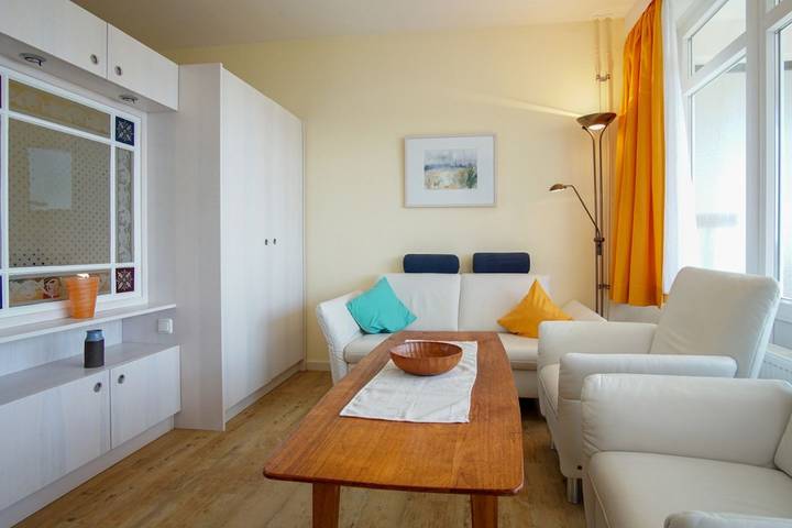 Ferienwohnung für 2 Personen, mit Garten und Seeblick in Großenbrode