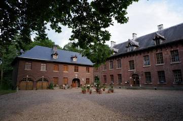 Chambre d’hôte pour 2 personnes, avec terrasse ainsi que jardin et vue à Heusden-Zolder