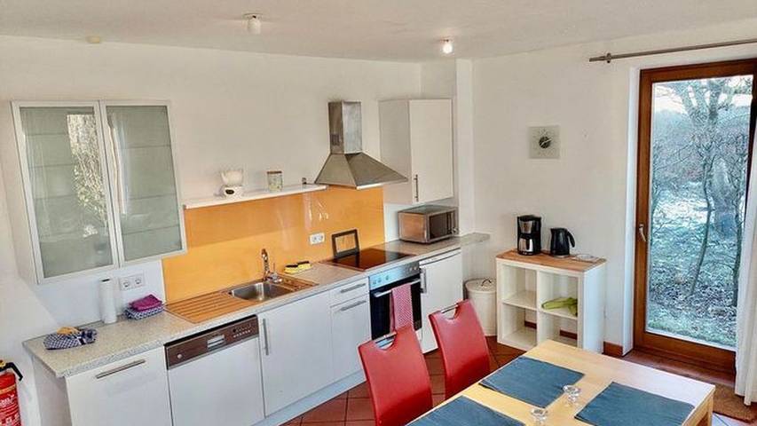 Ferienhaus für 4 Personen, mit Garten und Balkon in Emden - 4