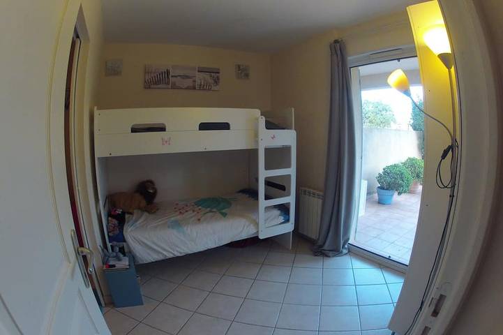 Gîte pour 6 personnes, avec jardin et terrasse dans Plage de l'Argentière - 4