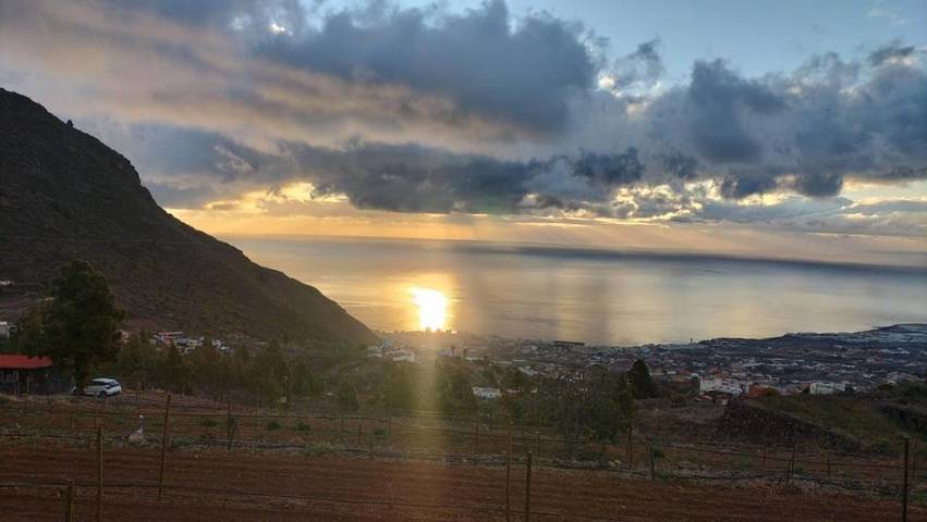 Chalet para 2 personas, con vistas y balcón en Candelaria