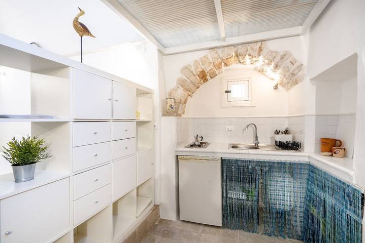 Entire apartment, La Pergola 29 - Functional & Central Studio in Ostuni, Salento