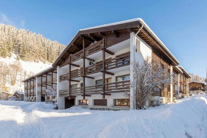 Appartement de vacances pour 5 personnes, avec piscine et balcon, adapté aux familles - 1