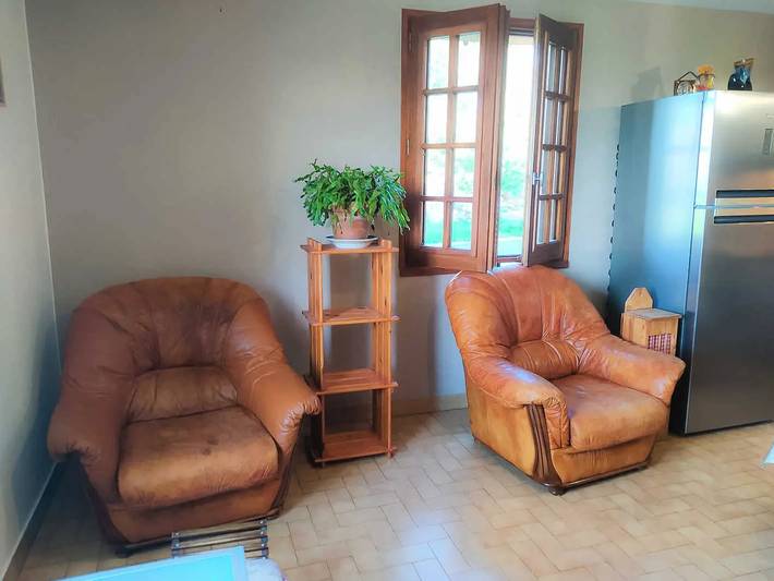 Gîte pour 2 personnes, avec jardin et piscine à Saint-Alban-sur-Limagnole - 3