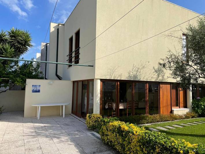 Location de vacances pour 9 personnes, avec vue et jardin à Ovar - 3