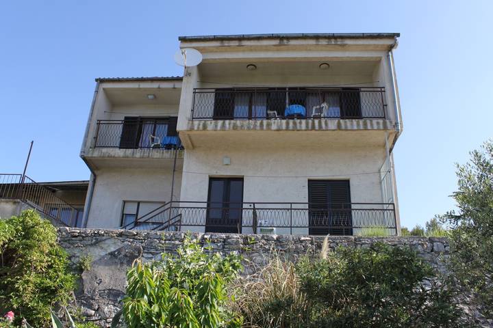 Ferienwohnung für 4 Personen, mit Balkon/Terrasse in Pula - 4