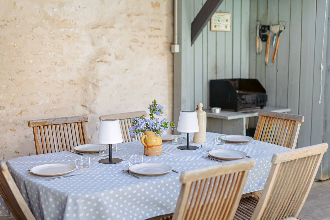 Ferienhaus mit privatem Pool, privater Terrasse und Wlan in Le Château-d'Oléron, Côte de Beauté