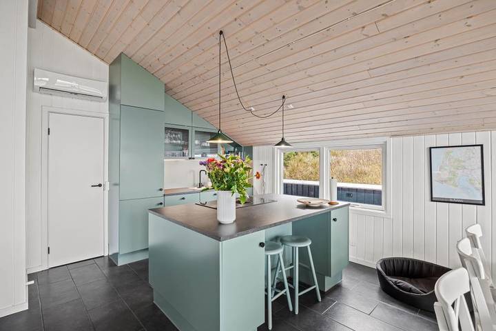 Ferienhaus mit Meerblick für 8 Personen, mit Whirlpool und Pool sowie Sauna in Blavand - 4