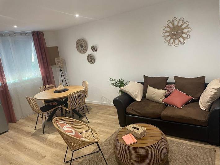 Gîte pour 4 personnes, avec Balcon et Terrasse à Fleurance