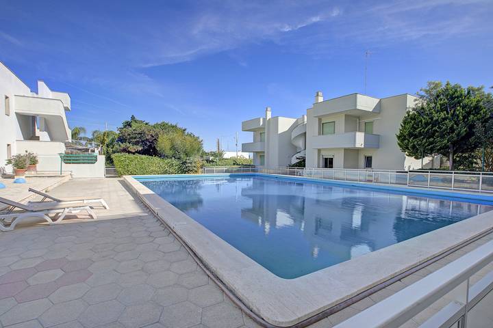 Apartamento de vacaciones para 5 personas, con piscina - 1