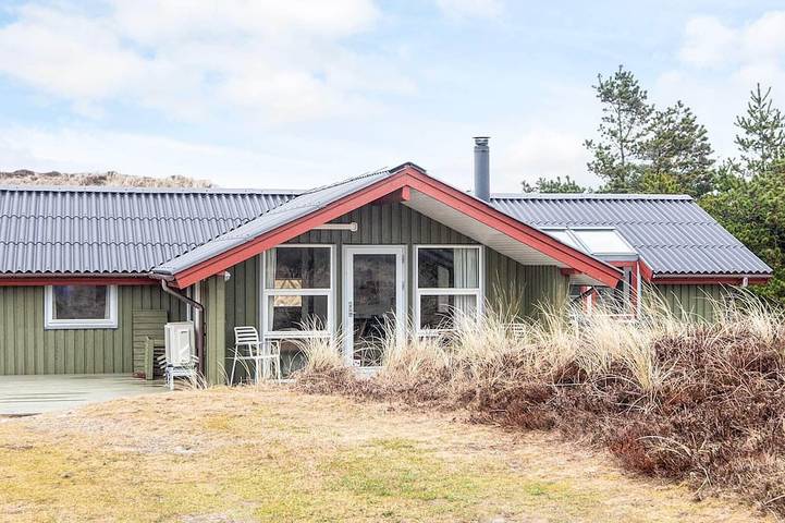 Ferienhaus für 6 Personen, mit Terrasse und Sauna in Vejers Strand
