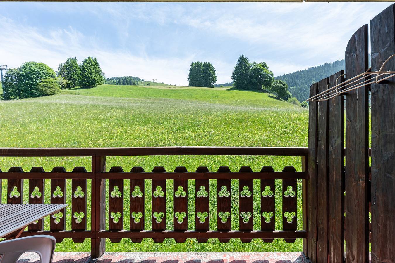 Studio entier, Studio '9 - La Palettaz' avec vue sur la montagne, jardin partagé et Wi-Fi in Cohennoz, Région d'Albertville