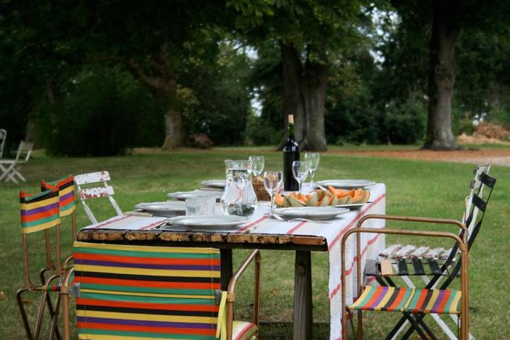 Location de vacances pour 3 personnes, avec vue ainsi que jardin et piscine à Lugon-et-l'Île-du-Carnay - 2
