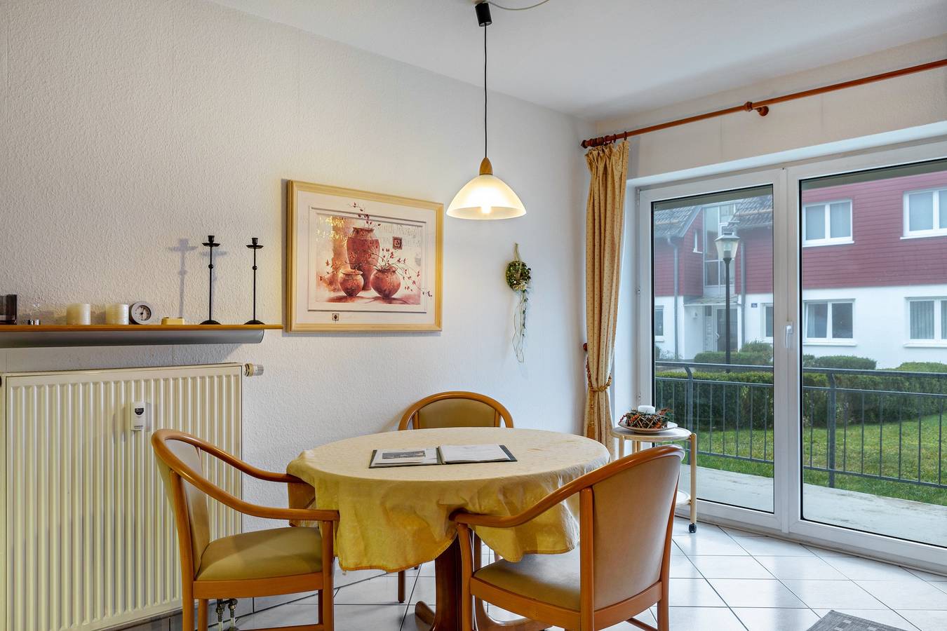 Ganze Wohnung, Ferienwohnung Tannenblick 3-1" mit Bergblick, privater Terrasse und Wi-Fi in Oberhof, Rennsteig