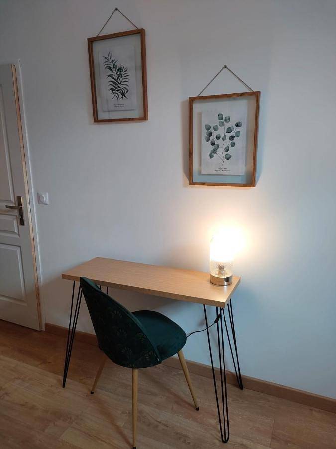 Two-Bedroom House in Asnières-sur-Oise, Val-d'Oise