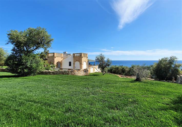 Casa sulla spiaggia per 5 persone, con Terrazza e Giardino in 