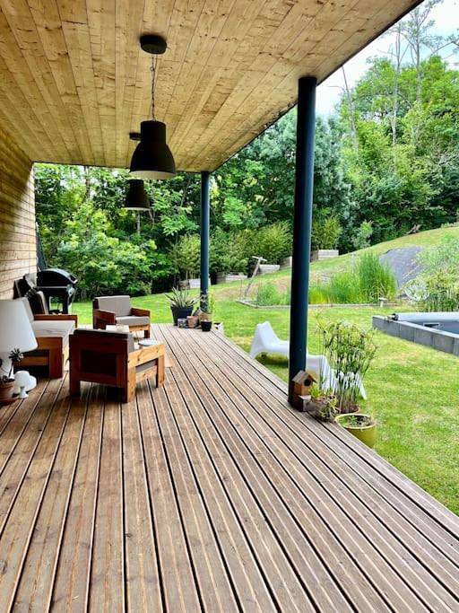 Location de vacances pour 3 personnes, avec piscine et terrasse à Corbarieu - 2