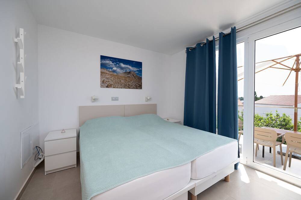 Entire apartment, One bedroom apartment with terrace Novalja, Pag (A-24135-d) in Novalja, Pag Island