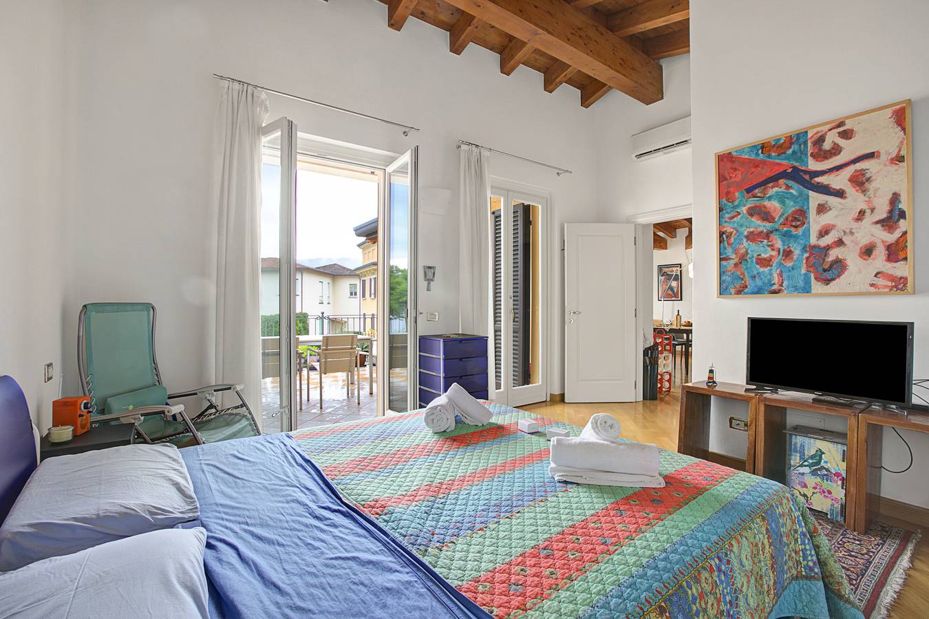 Entire apartment, Morgante Salò-Lake view & parking in Salò, Garda Mountains