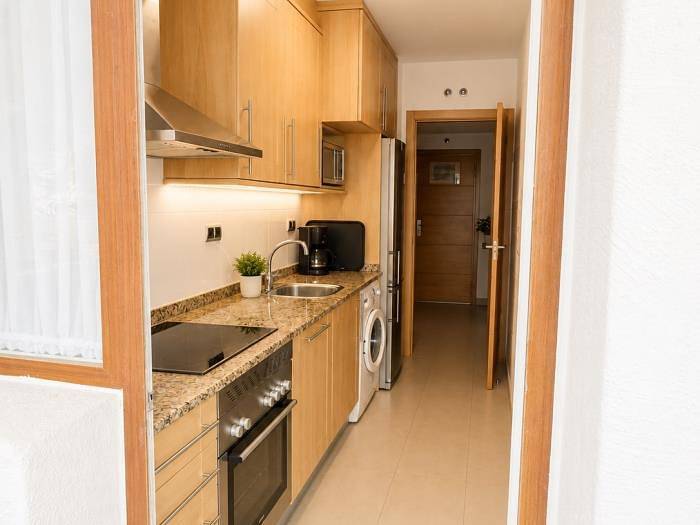 Ferienwohnung für 6 Personen, mit Balkon/Terrasse und Garten sowie Pool in Los Alcázares - 2