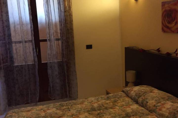 Ganze Wohnung, Gemütliche, helle, geräumige Wohnung im Herzen von Cagliari in Stampace, Cagliari