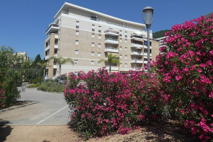 Ferienwohnung für 2 Personen, mit Terrasse in Ajaccio
