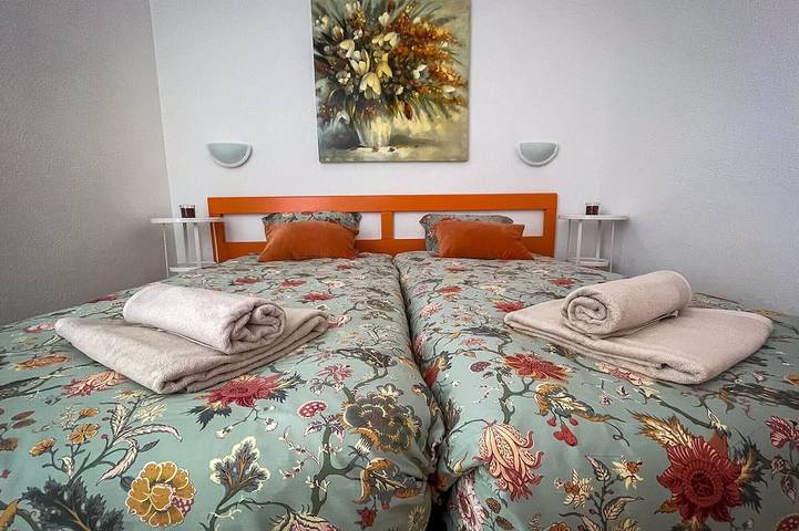Ganze Wohnung, Casita Naranja – Bouganville Residence in Costa de Antigua, Antigua