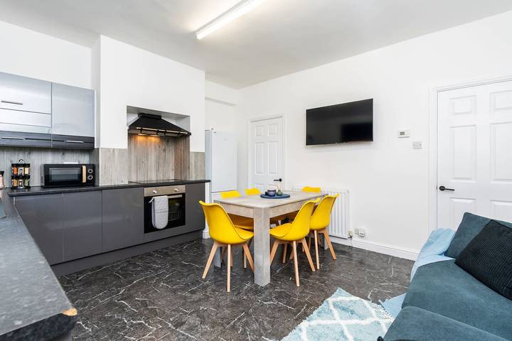 Casa de vacaciones para 6 personas, con jardín y balcón, Familias con niños - 1