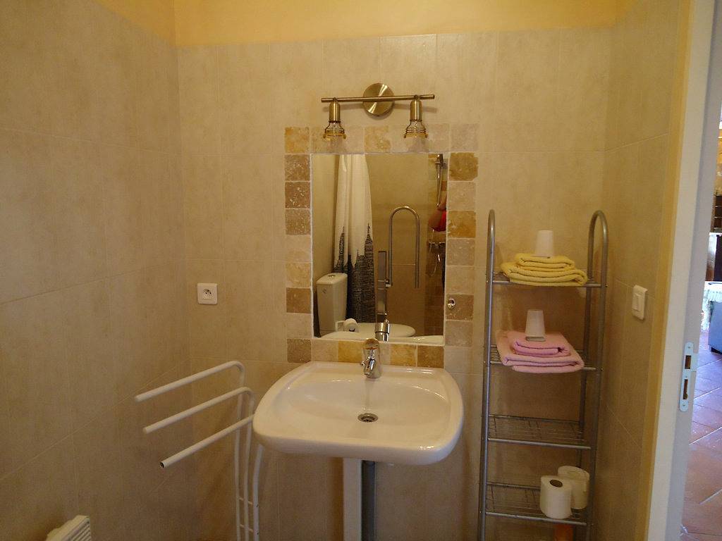 Château la Roseraie - Chambre 2 in Saint-Émilion, Région de Libourne