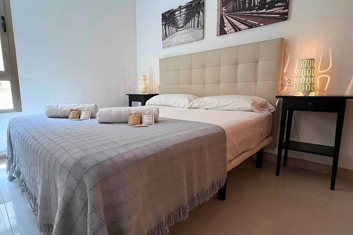 Appartement entier, Appartement lumineux à 50m de la plage avec piscine et parking in Playa Carrer La Mar, El Campello