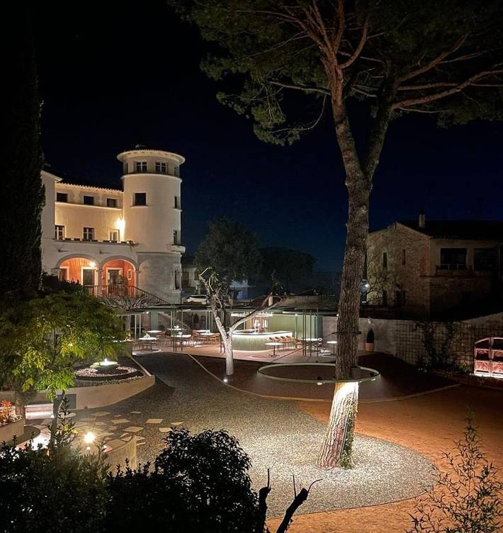 Casa rural para 17 personas, con piscina además de jacuzzi y jardín en Valles Oriental - 3