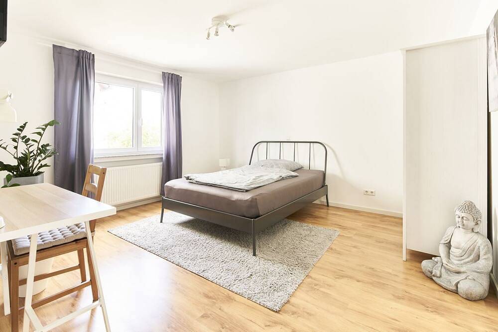 Ganze Wohnung, City Apartment Hasenheide - fewo1846 - City Apartment Hasenheide in Rutesheim, Nordschwarzwald