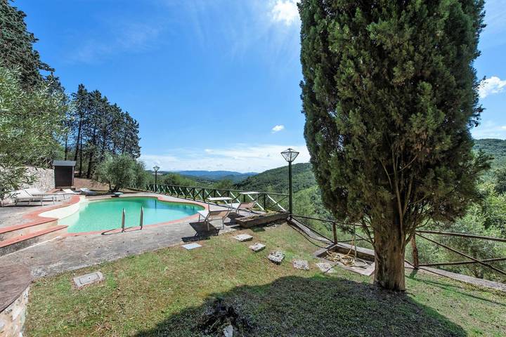 Villa für 10 Personen mit Ausblick in Castellina in Chianti, Chianti