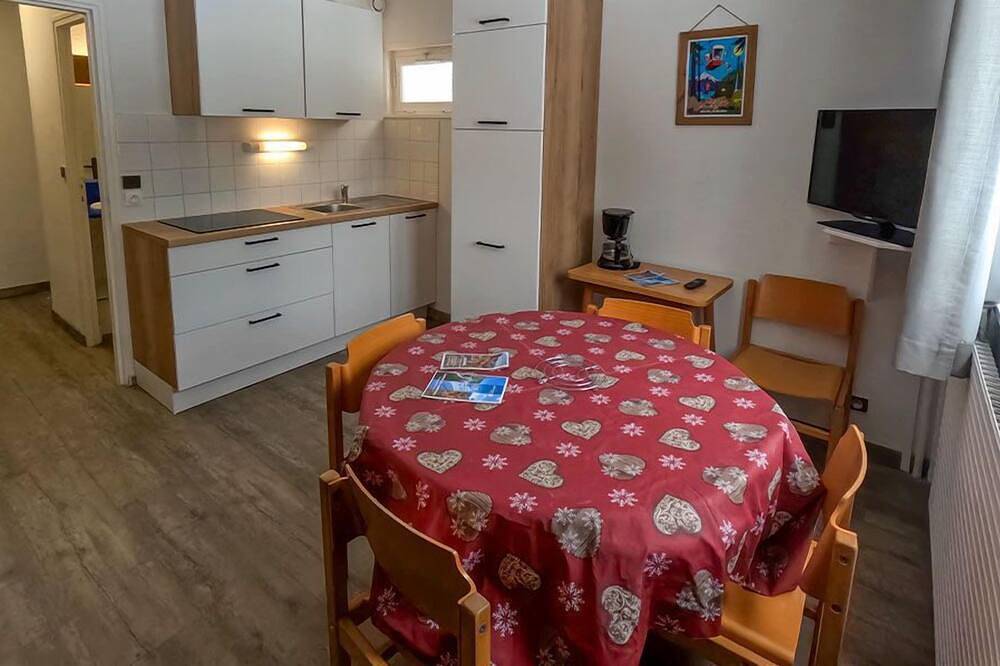 Escapade familiale pour 5p | Ping-pong et Bbq in Lélex, Parc naturel régional du Haut-Jura