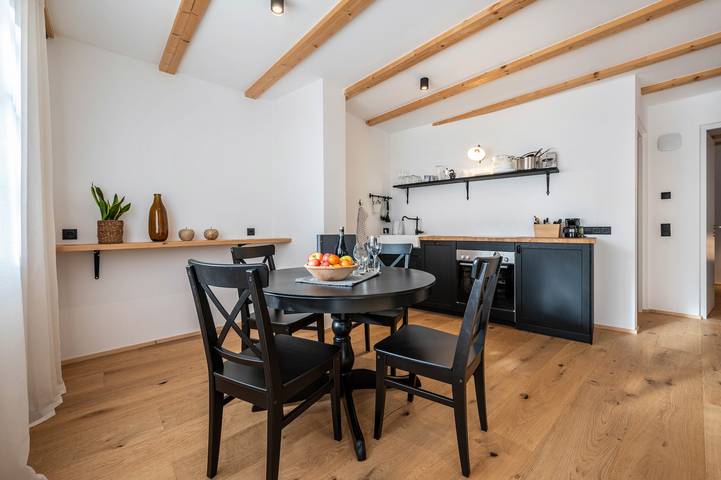 Hel lejlighed, Holiday Apartment "Binderhof Apt Obm" with Mountain View, Private Terrace and Wi-Fi in Sarns, Bressanone