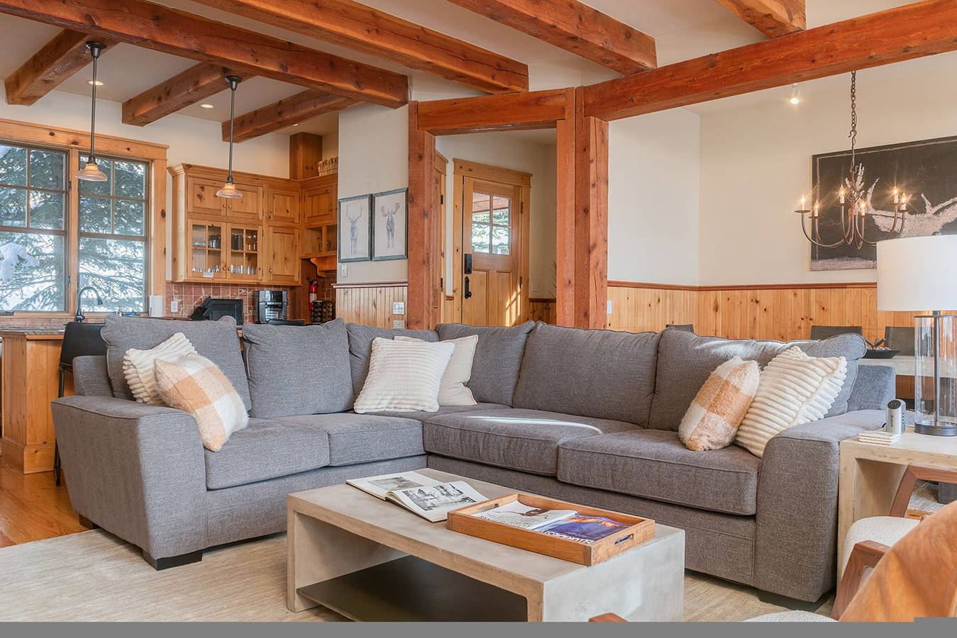 Double Eagle B2 Picturesque Mountain Home - 3 Br, 3 Ba, Sleeps 8 in Mountain Village, Telluride Ski Resort