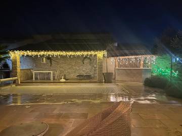 Gîte pour 4 personnes, avec piscine ainsi que vue et jardin, animaux acceptés à Sablet