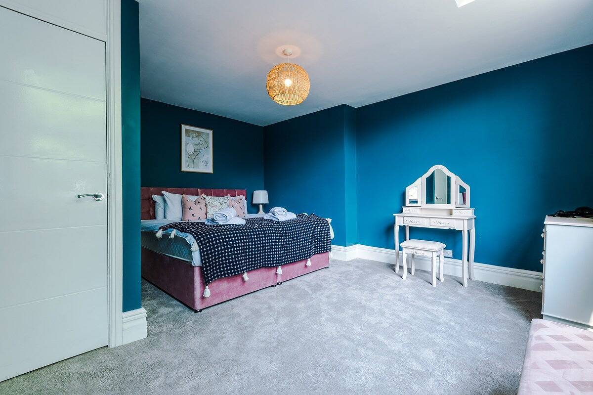 Entire holiday apartment, The Anchorage Apartments - No.5 in Llandudno, Conwy region