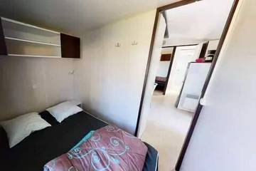 Camping pour 4 Personnes dans Vic-sur-Cère, Parc naturel régional des Volcans d'Auvergne, Photo 3