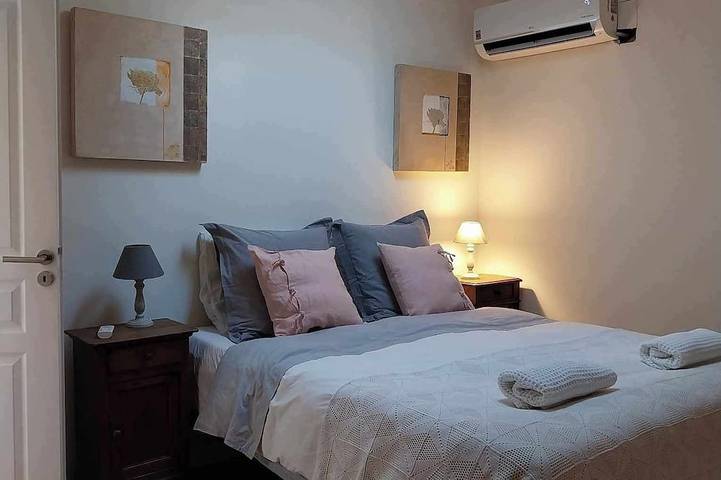 Gîte pour 6 personnes, avec terrasse et jardin, animaux acceptés à Blasimon - 3