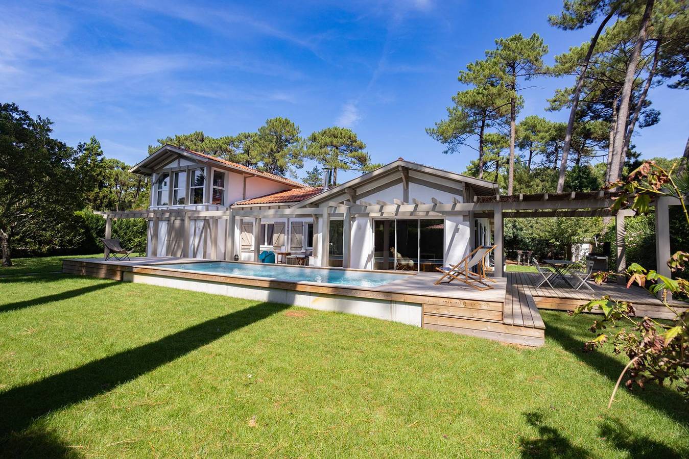 Appartement de vacances entier, Magnifique Villa  A  Hossegor Avec Piscine Chauffee in Hossegor, Côte d’Argent