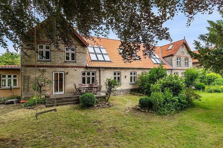 Ferienhaus für 8 Personen, mit Garten in Sonderburg
