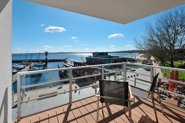 Ferienwohnung für 3 Personen, mit Seeblick und Balkon in Eckernförde