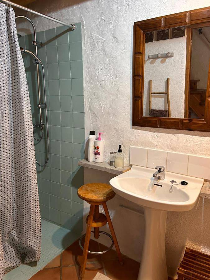 Location de vacances pour 2 personnes, avec vue ainsi que jardin et piscine à Gualchos - 4