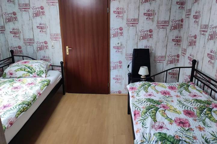 Ferienwohnung für 5 Personen in Zülpich - 4